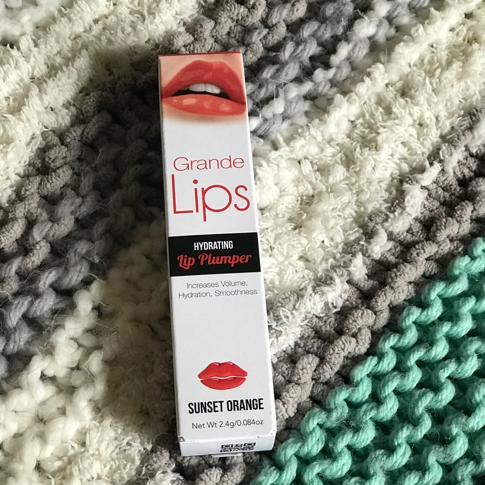 Grande Lips Hydrating Lip Plumper in Sunset Orange